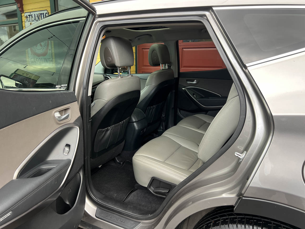 Used 2017 Hyundai Santa Fe Sport image 13