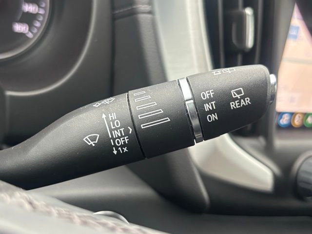 Certified 2023 GMC Terrain SLT w/ Infotainment Package II image 22