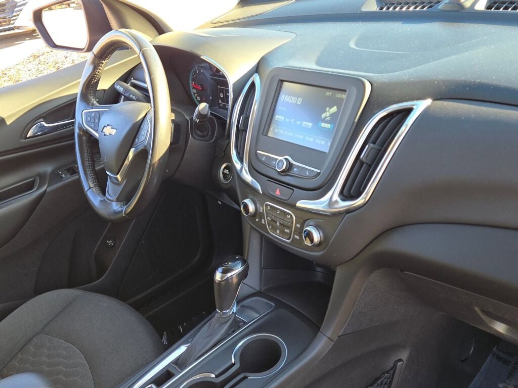 Used 2018 Chevrolet Equinox LT image 5