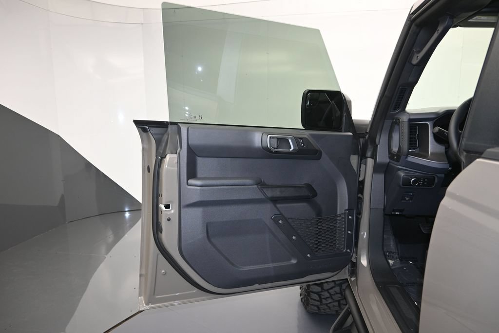 New 2026 Ford Bronco Big Bend w/ Black Appearance Package AWD/4WD image 10