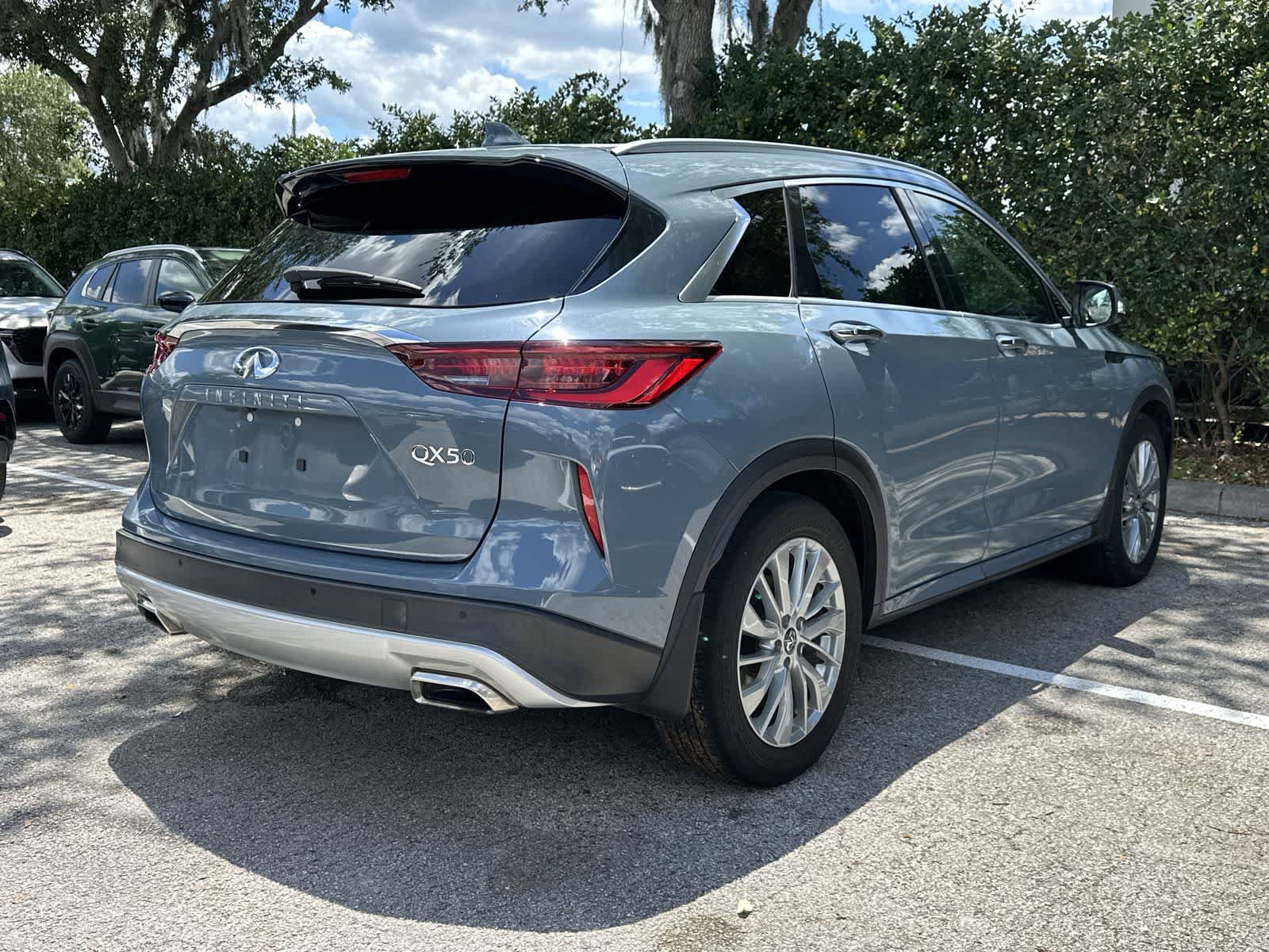 Used 2023 INFINITI QX50 Luxe w/ Cargo Package FWD image 6