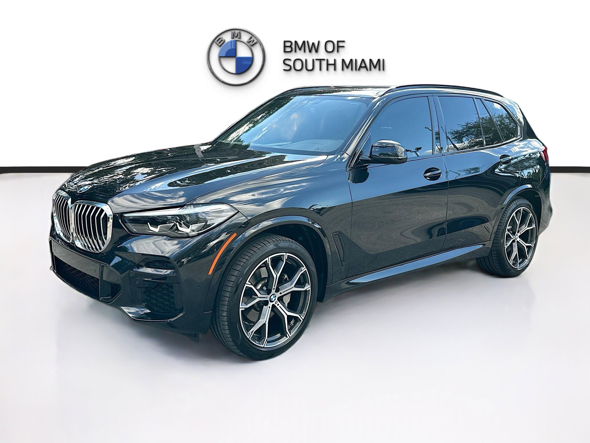 Certified 2023 BMW X5 sDrive40i w/ M Sport Package image 3