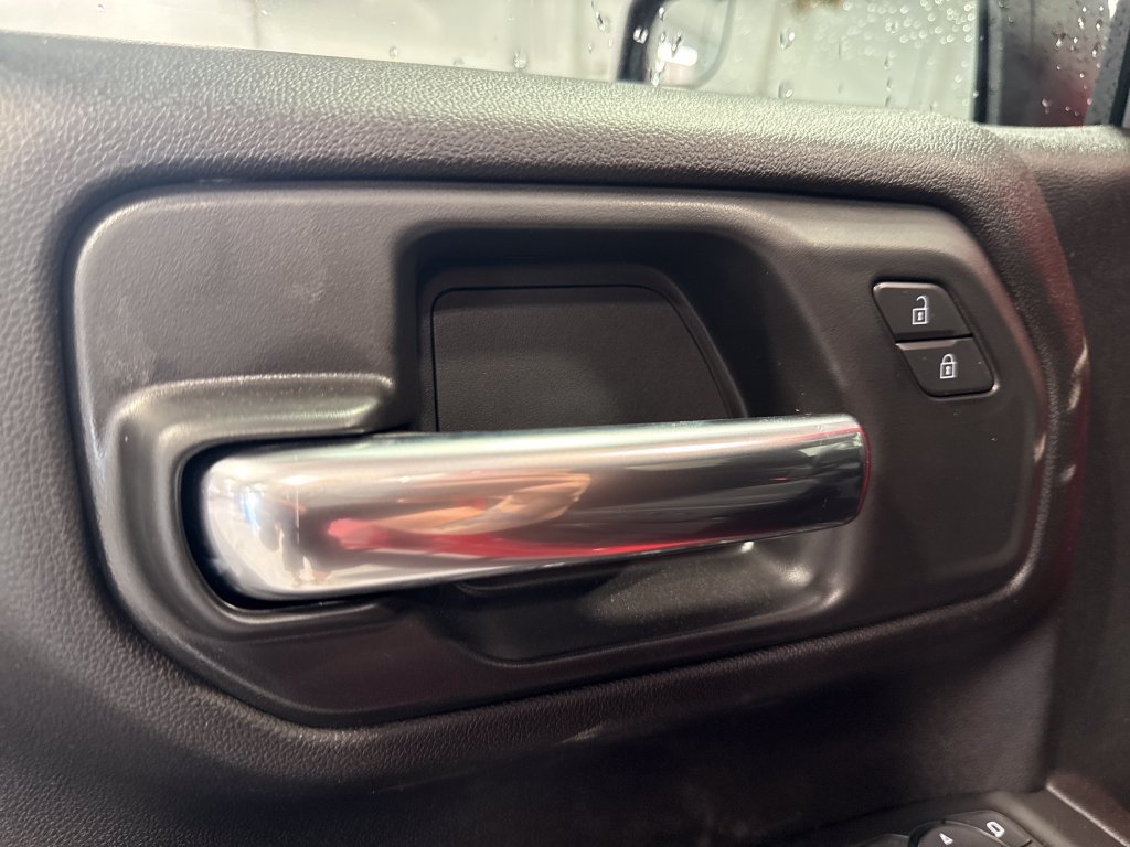 New 2026 Chevrolet Silverado 1500 Custom AWD/4WD image 28