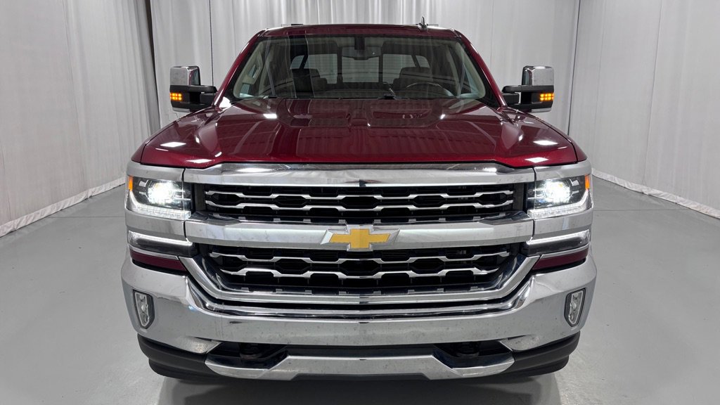 Used 2017 Chevrolet Silverado 1500 LTZ w/ Max Trailering Package AWD/4WD image 2