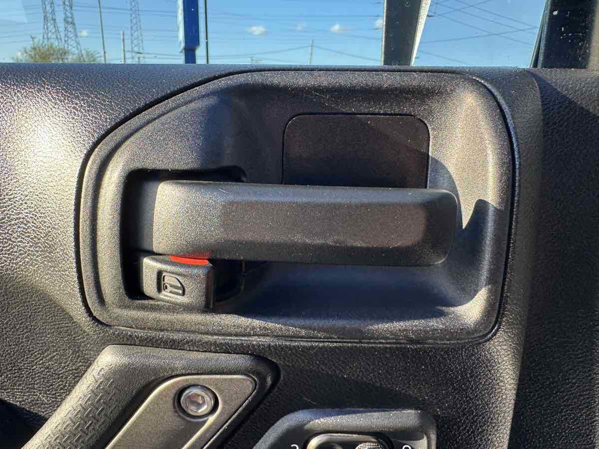 Used 2013 Jeep Wrangler Unlimited Sport AWD/4WD image 31
