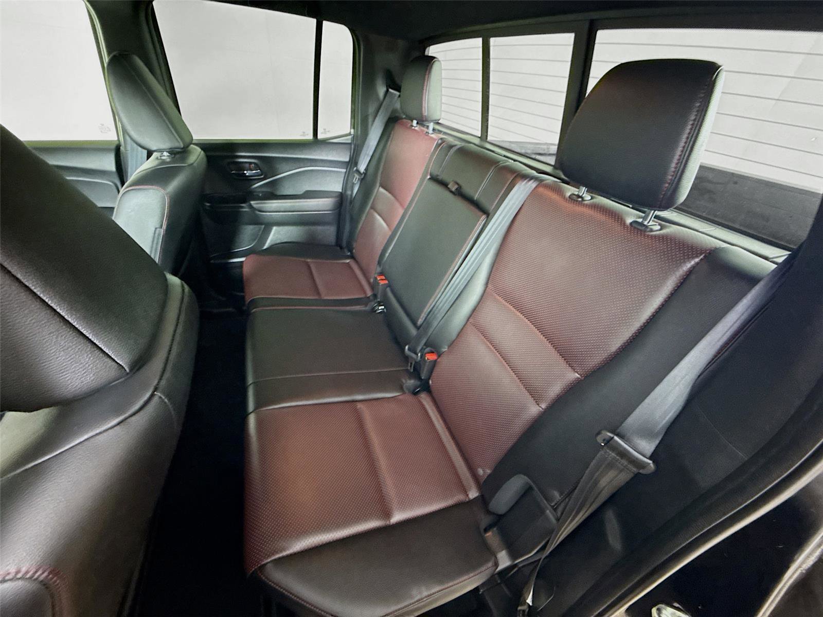 Used 2024 Honda Ridgeline Black Edition image 11