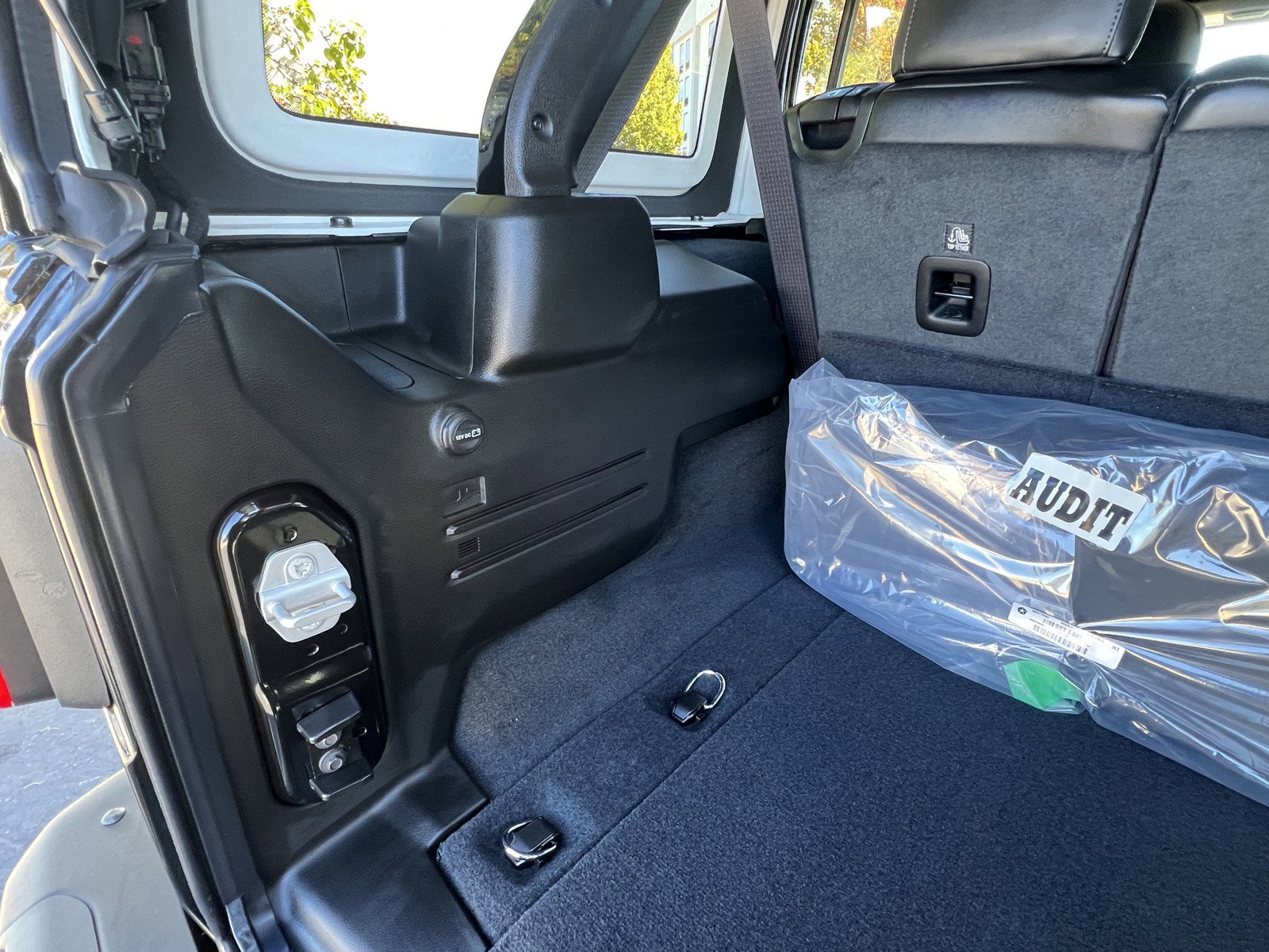 New 2026 Jeep Wrangler Unlimited Rubicon image 9