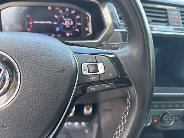 Used 2019 Volkswagen Tiguan SEL Premium R-Line w/ 3rd Row Seat Package image 17