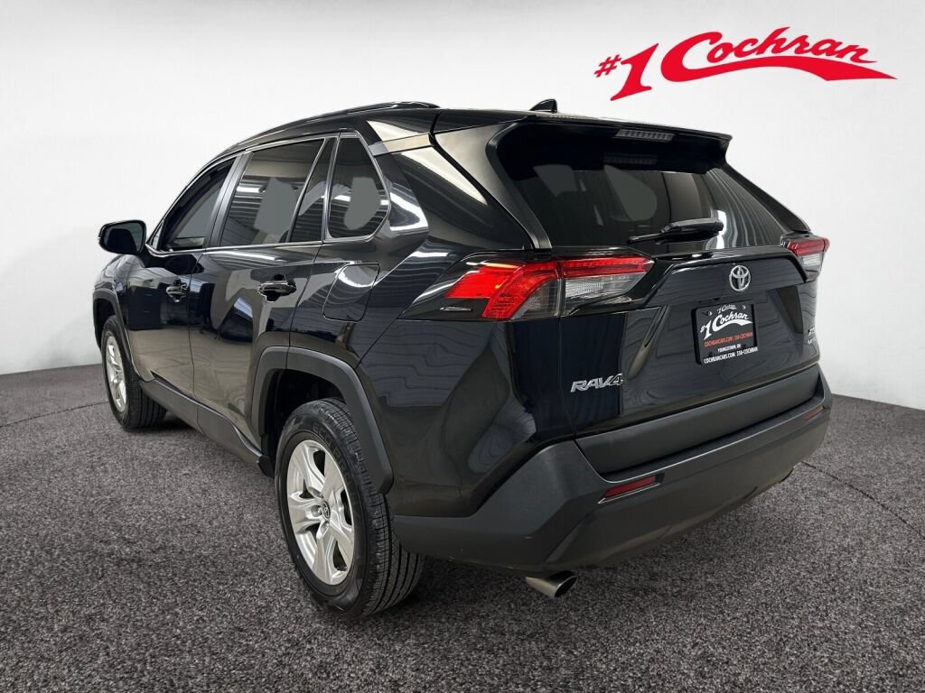Used 2021 Toyota RAV4 XLE w/ Convenience Package AWD/4WD image 21