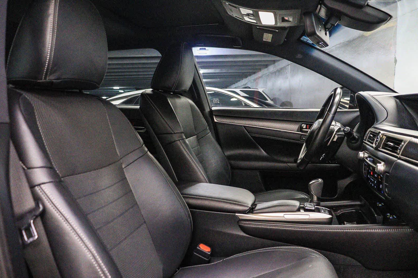 Used 2018 Lexus GS 350 F Sport RWD image 19