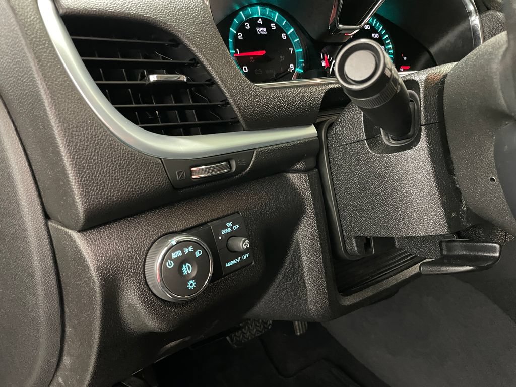 Certified 2015 Chevrolet Traverse LT w/ Style and Technology Package FWD image 26