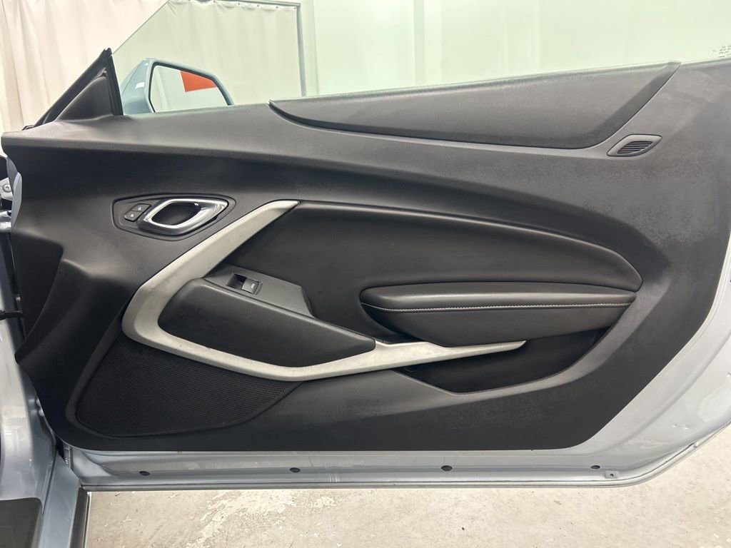 Used 2018 Chevrolet Camaro LT image 22