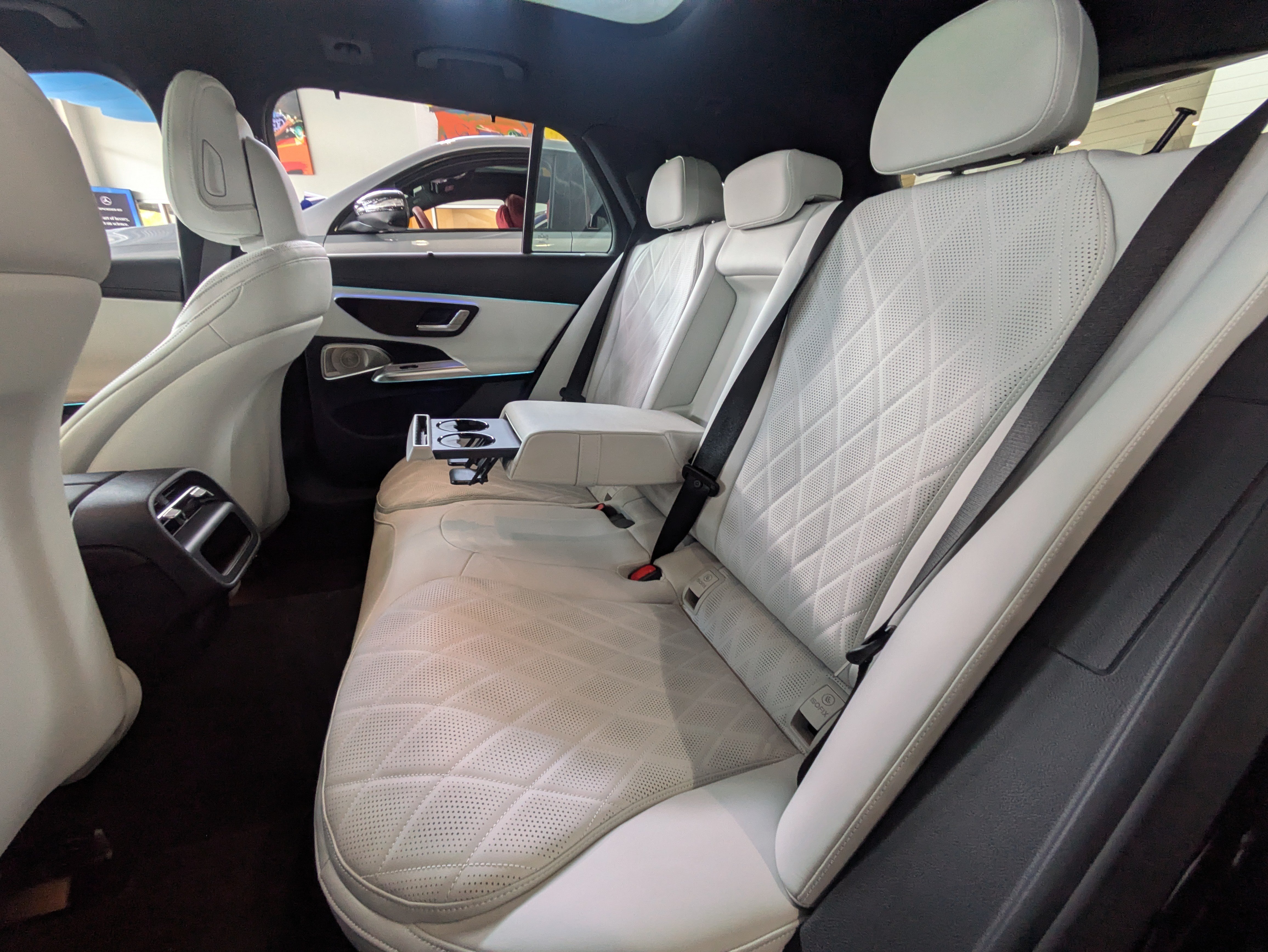 New 2027 Mercedes-Benz E 450 4MATIC All-Terrain Wagon image 10