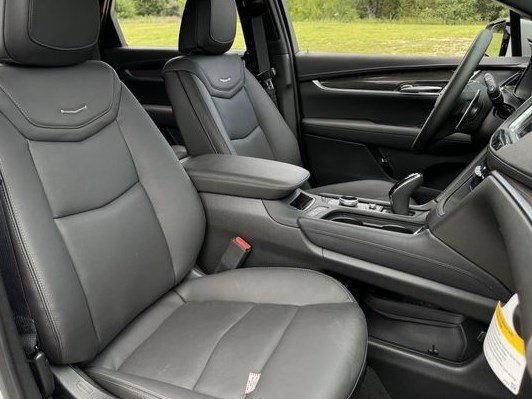 New 2026 Cadillac XT5 Sportv w/ LPO, Floor Liner Package AWD/4WD image 25