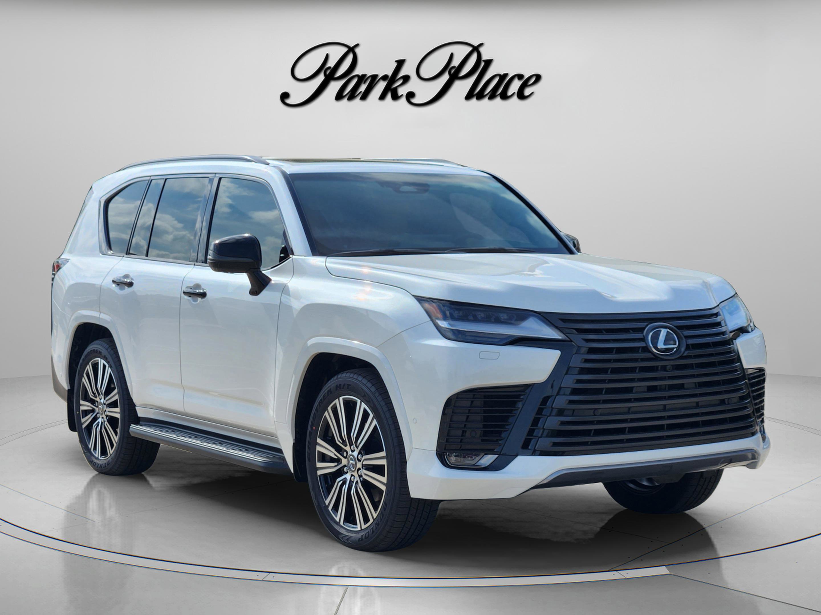 New 2026 Lexus LX 700h Luxury AWD/4WD image 4