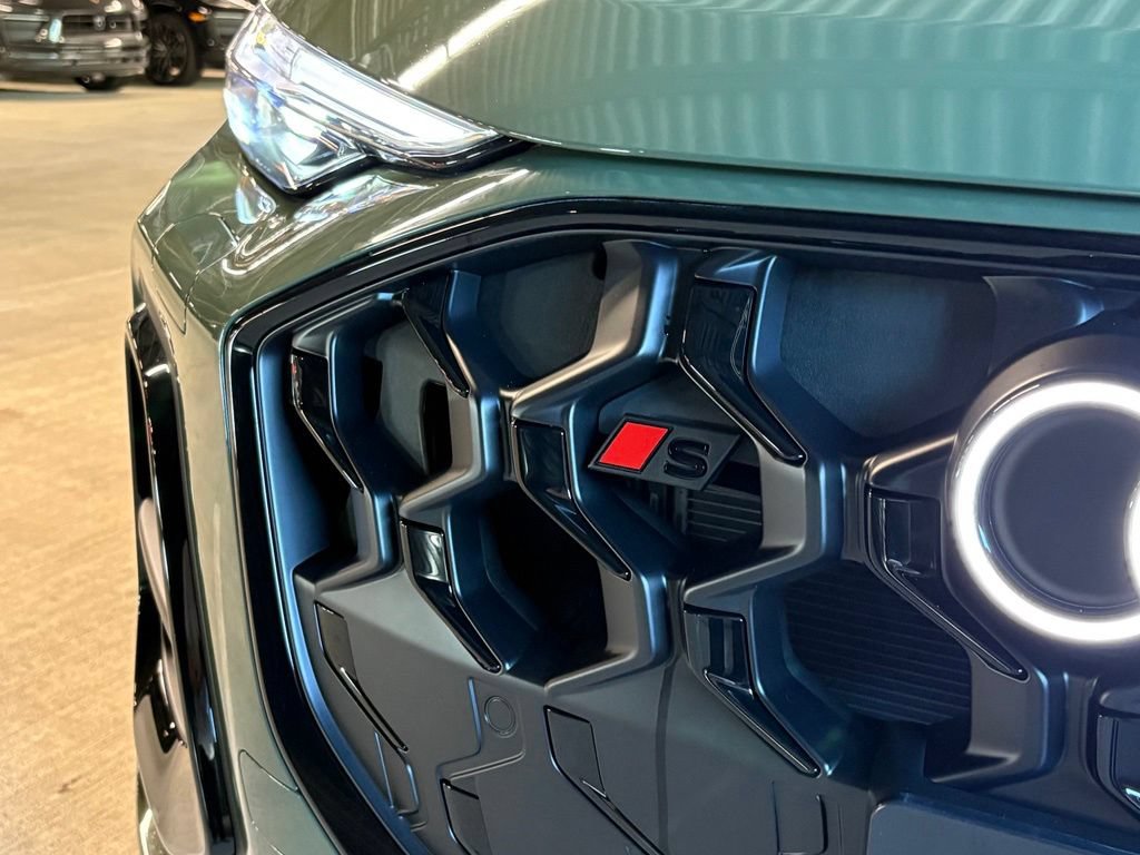 New 2026 Audi SQ5 Premium Plus AWD/4WD image 32