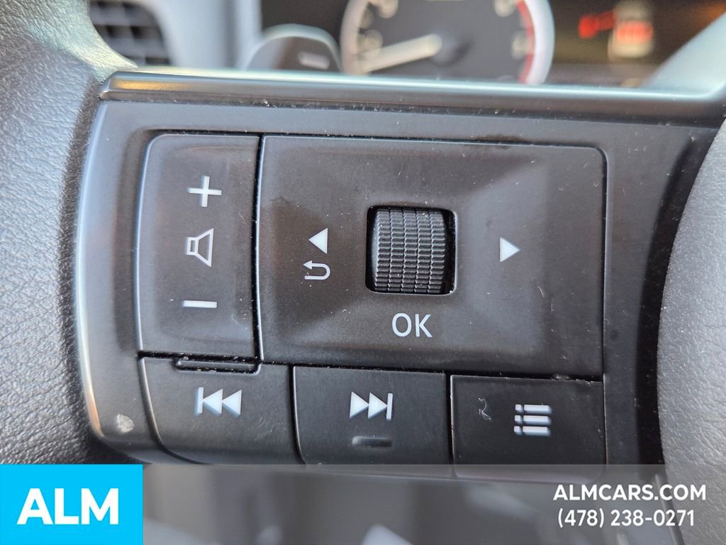 Used 2024 Nissan Rogue S image 26