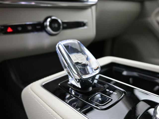 New 2026 Volvo XC90 B6 Ultra w/ Protection Package Premier image 12