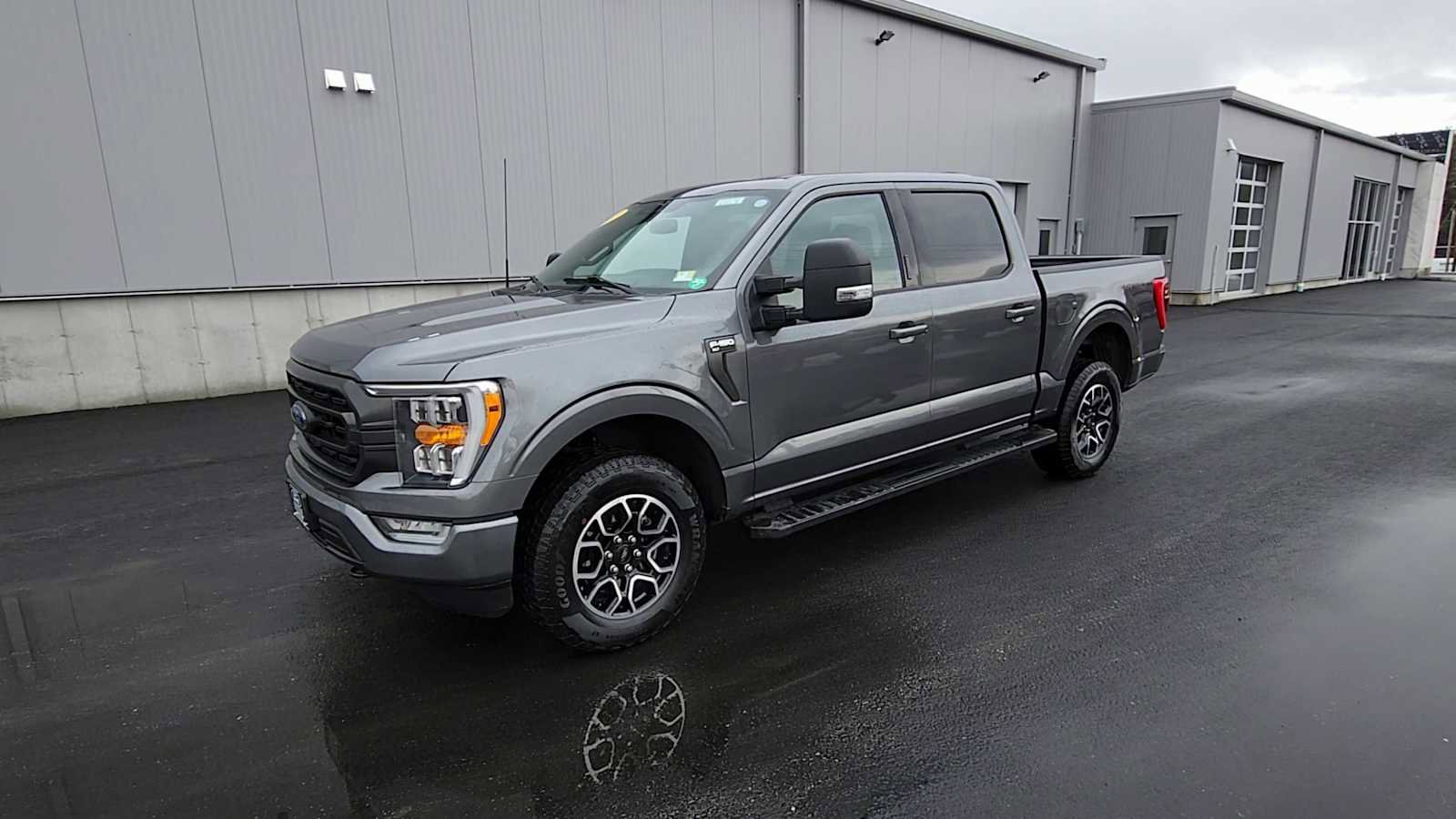 Used 2023 Ford F150 XLT w/ Equipment Group 302A High AWD/4WD image 4