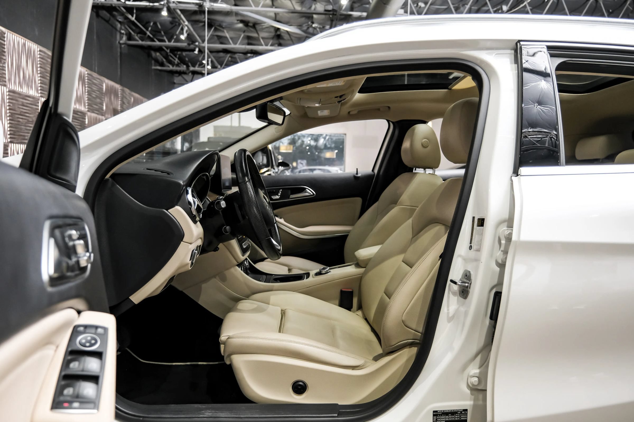 Used 2019 Mercedes-Benz GLA 250 image 4