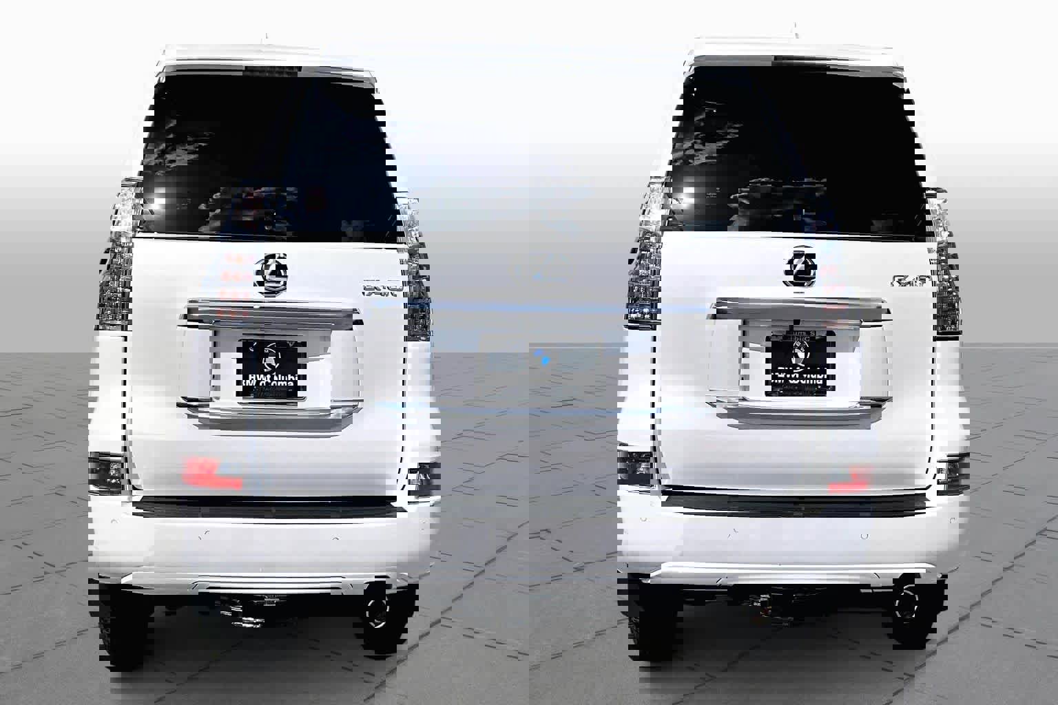 Used 2023 Lexus GX 460 Premium w/ Premium Package image 4