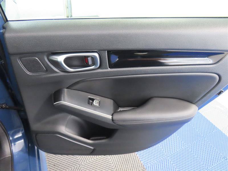 Used 2025 Honda Civic Sport image 35