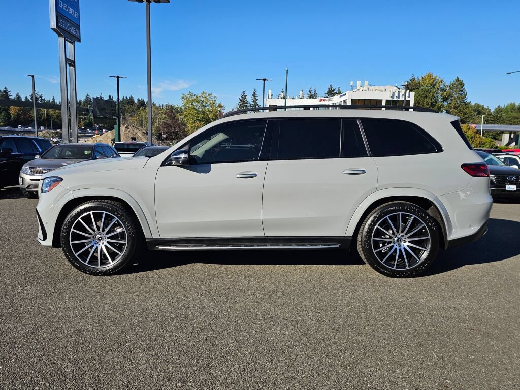 Used 2024 Mercedes-Benz GLS 580 4MATIC image 46