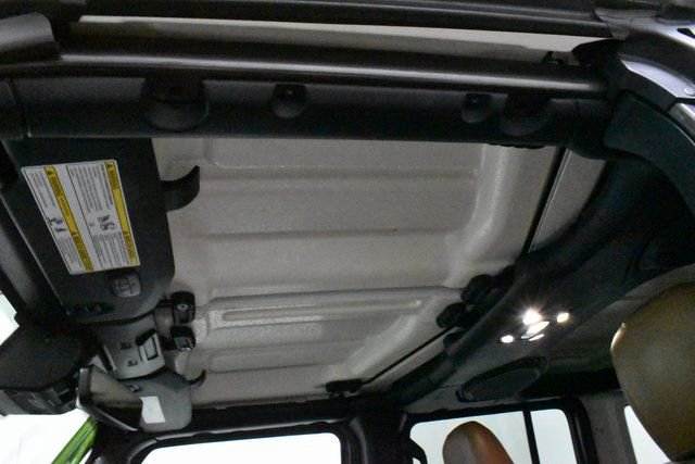 Used 2021 Jeep Wrangler Unlimited Sahara w/ Cold Weather Group image 18
