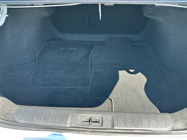 Used 2024 Nissan Sentra SR w/ SR Premium Package FWD image 10