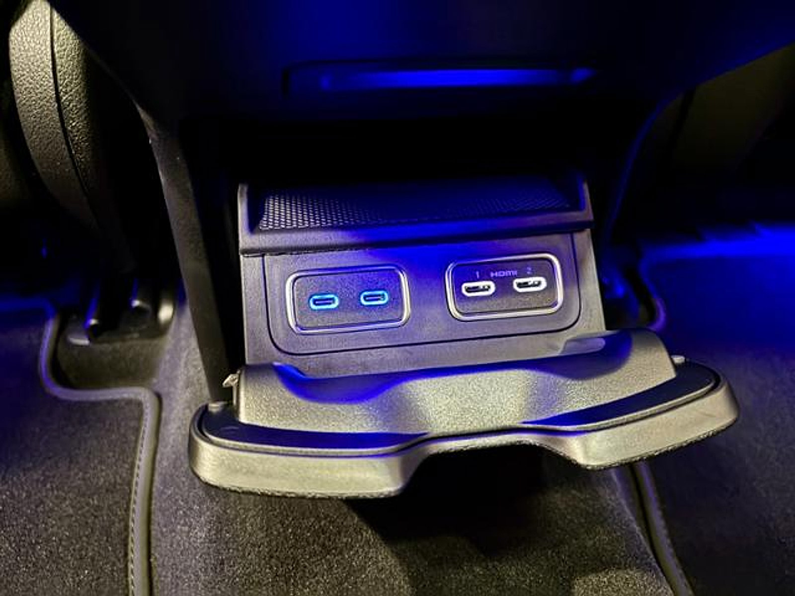 New 2026 Mercedes-Benz GLS 63 AMG 4MATIC image 24