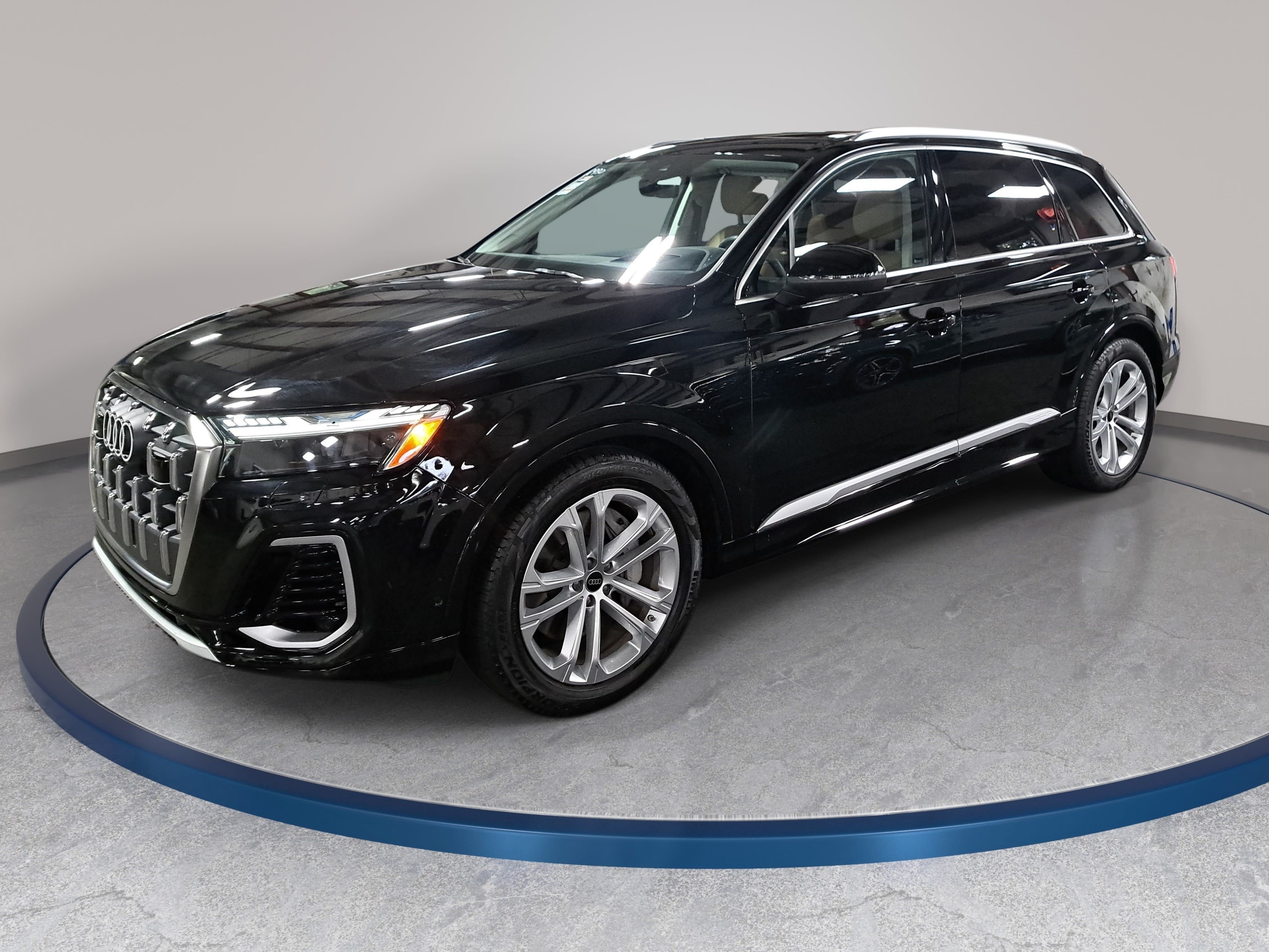 Used 2025 Audi Q7 3.0T Prestige