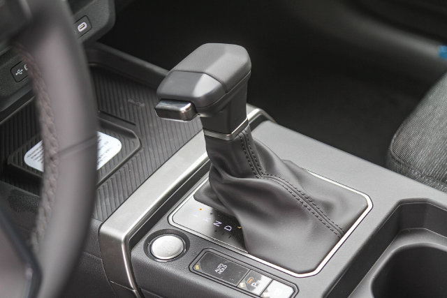New 2027 Kia Seltos S FWD image 11