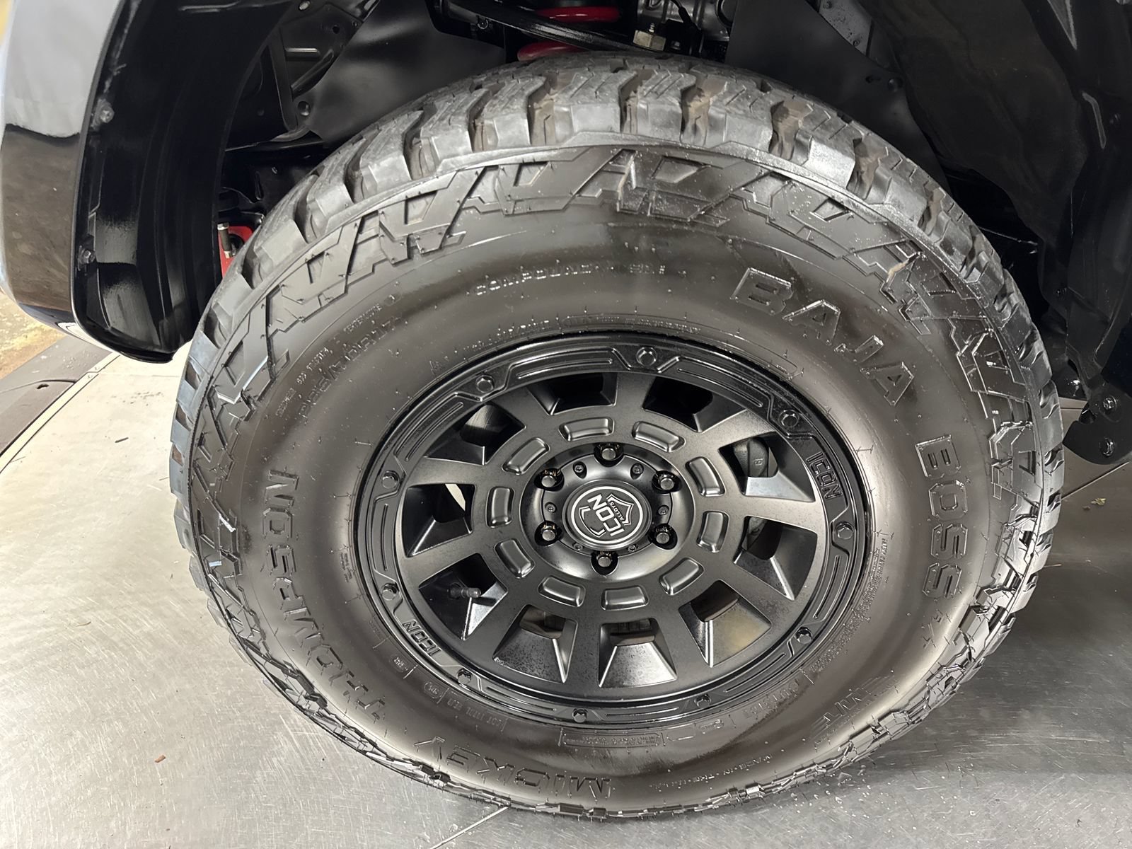 Used 2022 Toyota 4Runner TRD Pro AWD/4WD image 2