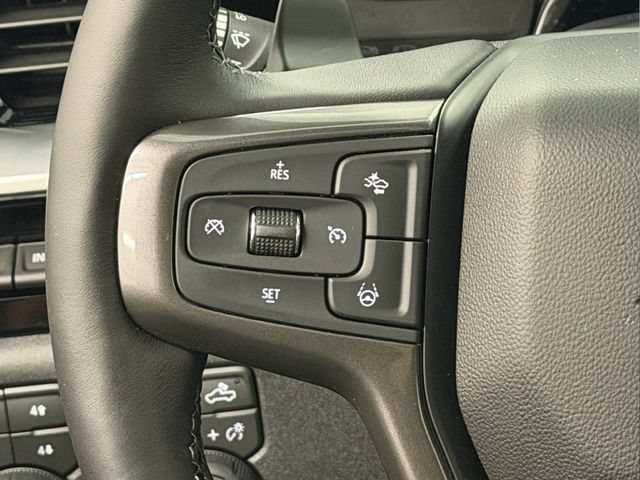 Used 2026 Chevrolet Silverado 1500 High Country AWD/4WD image 32