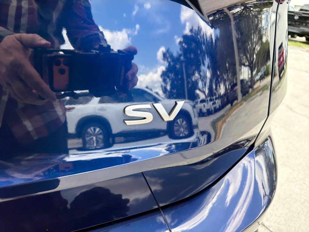 Certified 2024 Nissan Rogue SV FWD image 10