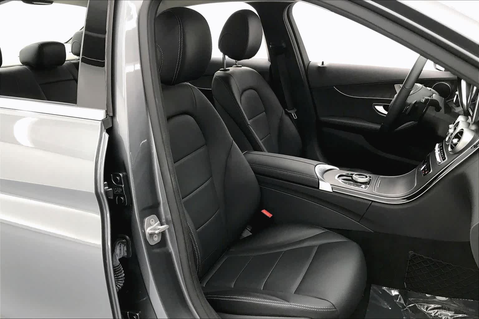Used 2017 Mercedes-Benz C 300 Sedan image 7