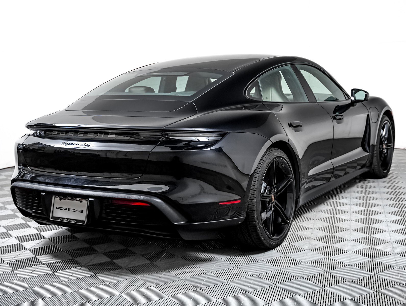 Certified 2021 Porsche Taycan 4S AWD/4WD image 10