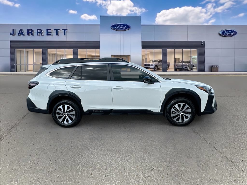 Used 2025 Subaru Outback Premium w/ Popular Package #1A AWD/4WD image 8