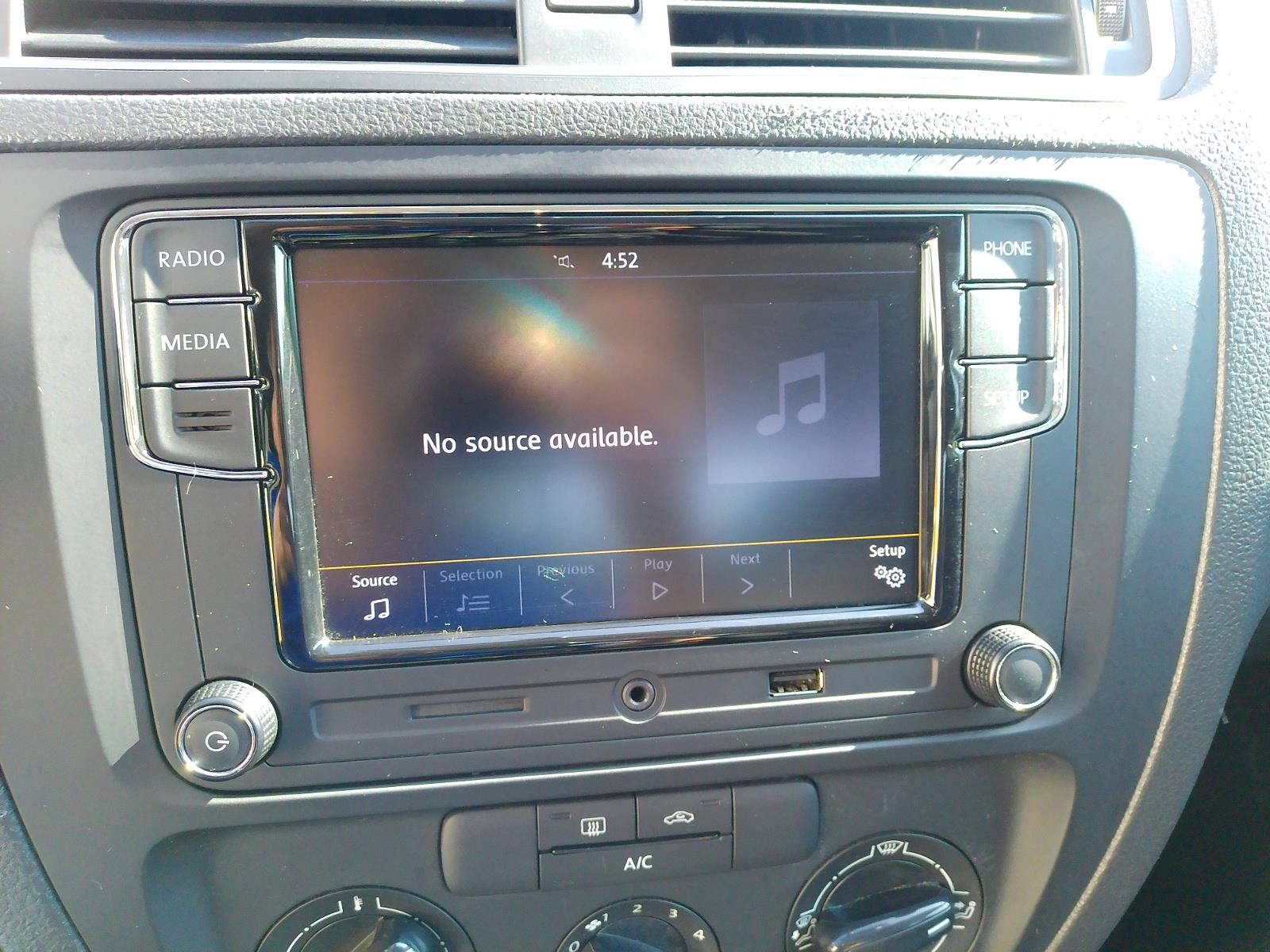 Used 2014 Volkswagen Jetta S FWD image 13