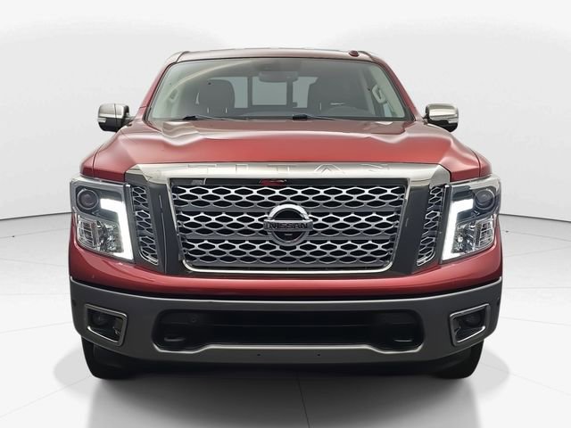 Used 2019 Nissan Titan Platinum Reserve image 4