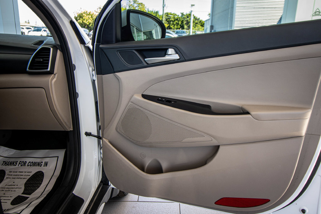 Used 2020 Hyundai Tucson SEL FWD image 17