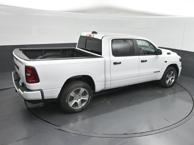 New 2027 RAM 1500 Express RWD image 42