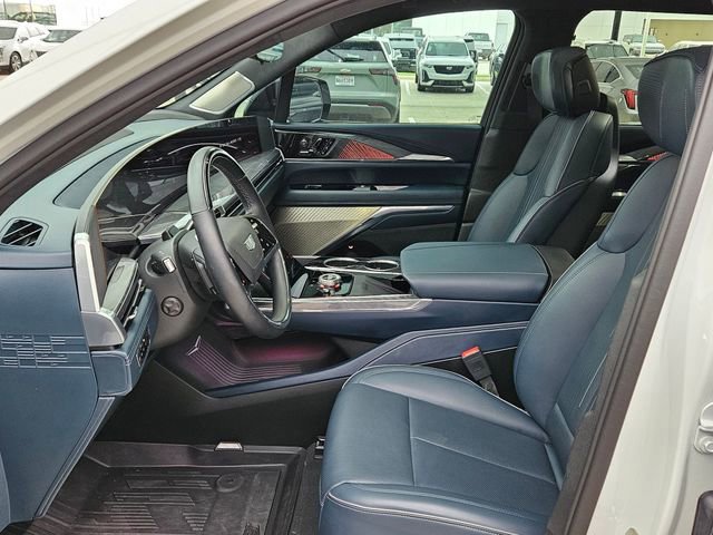 New 2025 Cadillac Escalade IQ Luxury 2 image 11