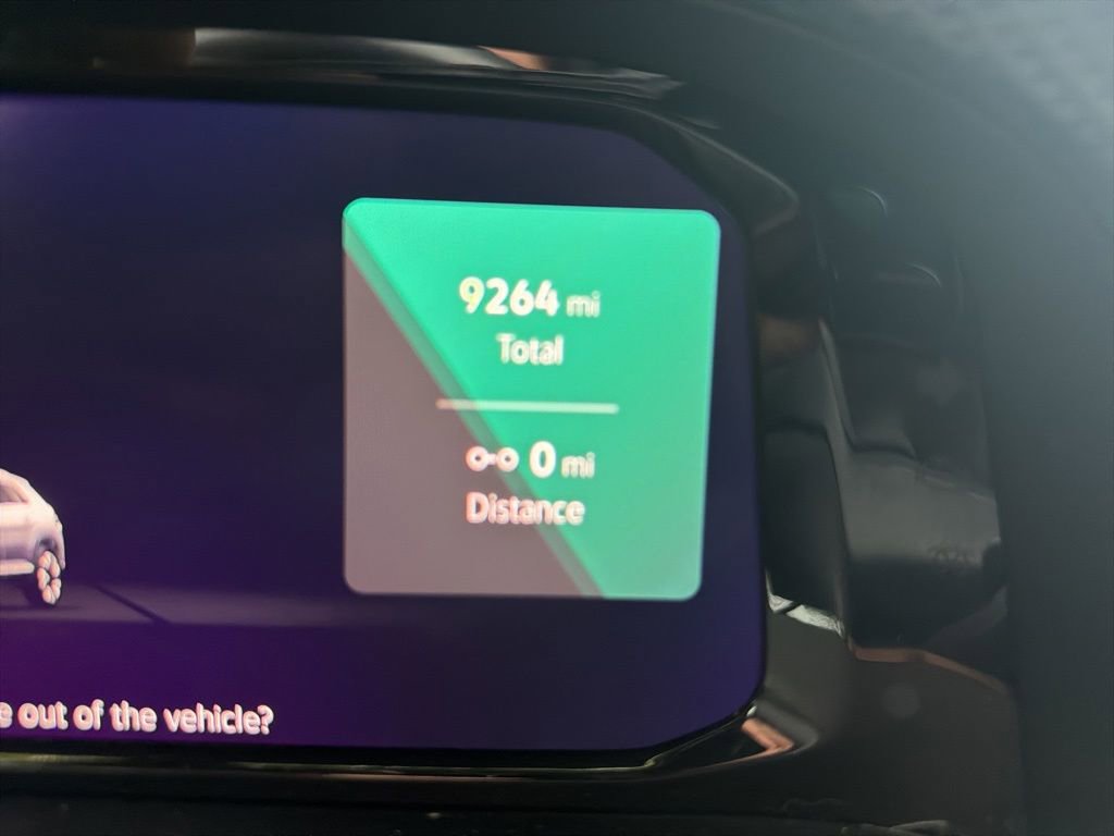 Used 2025 Volkswagen Atlas Cross Sport SEL R-Line AWD/4WD image 17