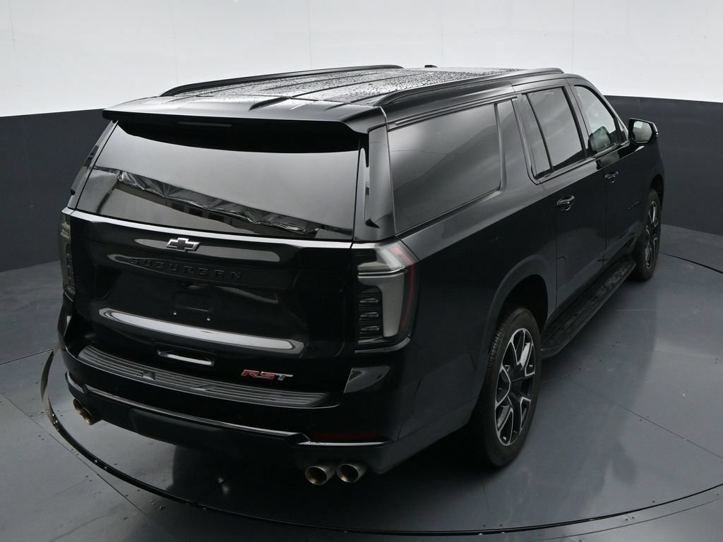 Used 2025 Chevrolet Suburban RST w/ Comfort Package AWD/4WD image 41