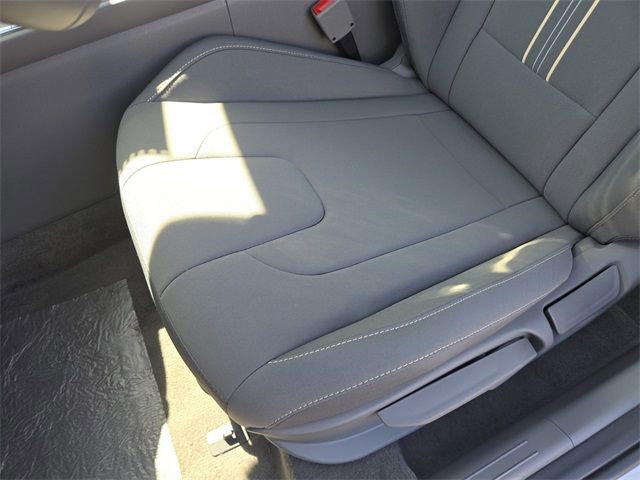 New 2025 Hyundai Elantra SEL image 16