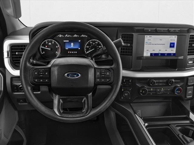 New 2026 Ford F350 XLT w/ XLT Premium Package AWD/4WD image 4