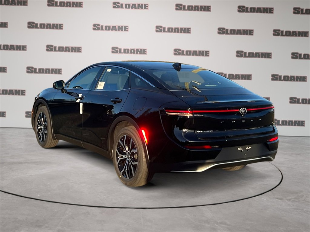 New 2026 Toyota Crown XLE image 3