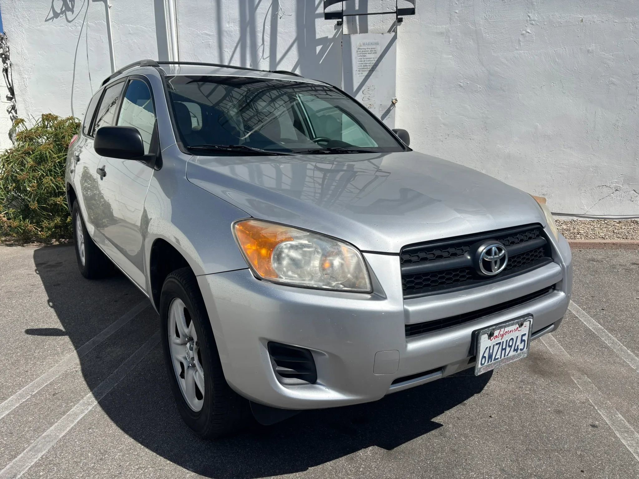 Used 2011 Toyota RAV4 4WD w/ Base L4 Extra Value Pkg image 4