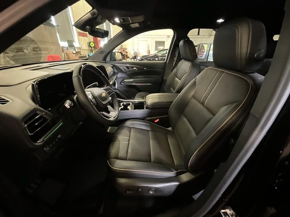 New 2026 Chevrolet Traverse High Country w/ LPO, Floor Liner Package AWD/4WD image 4